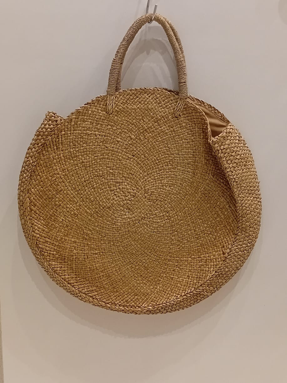 Chic Handcrafted Mandala Tote Bag – Stylish Boho Carryall Set (3 Pieces for 119 DHS)